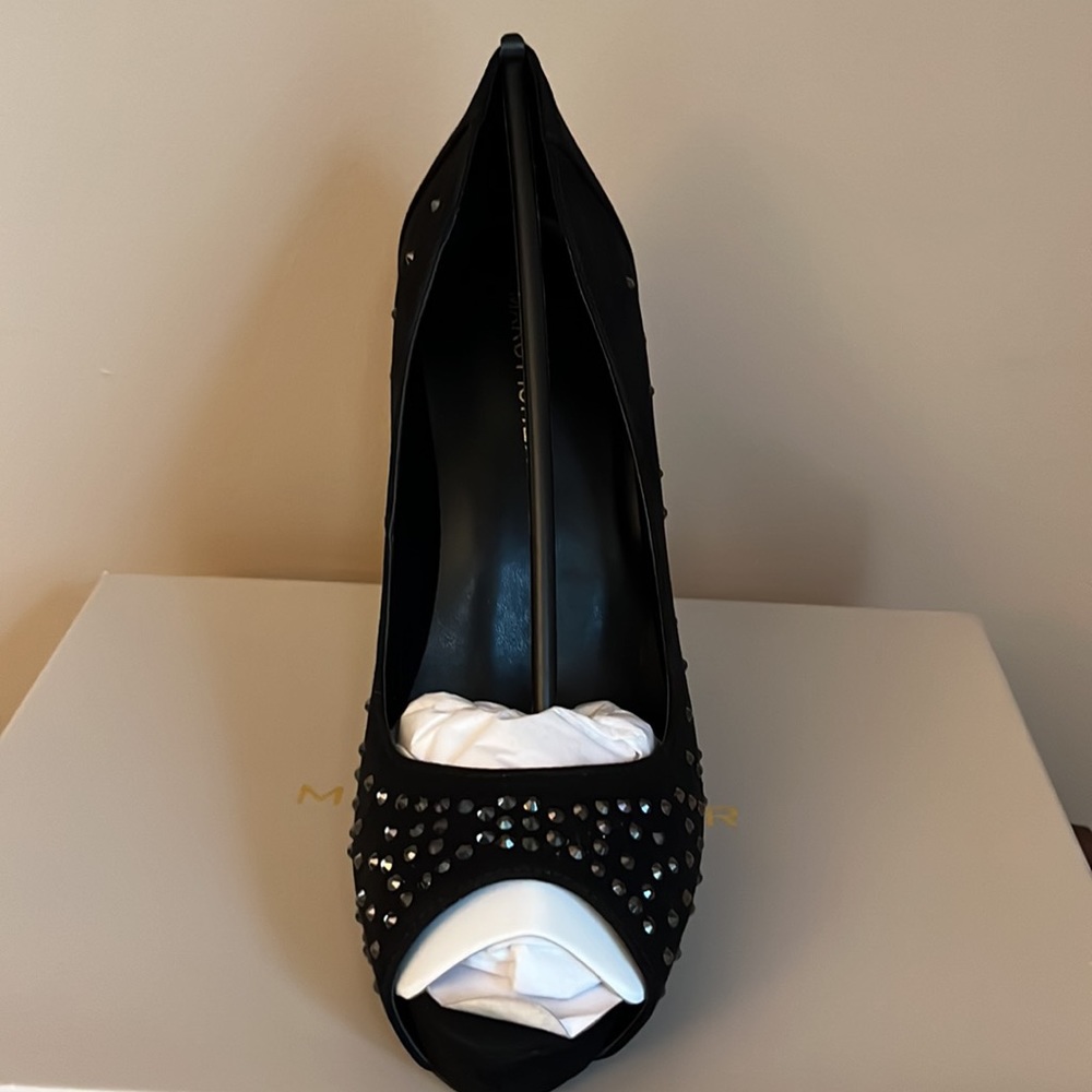 NWT Marc Fisher Harpy Studded Platform Stiletto Pump, Black Size 8 - Picture 4 of 7